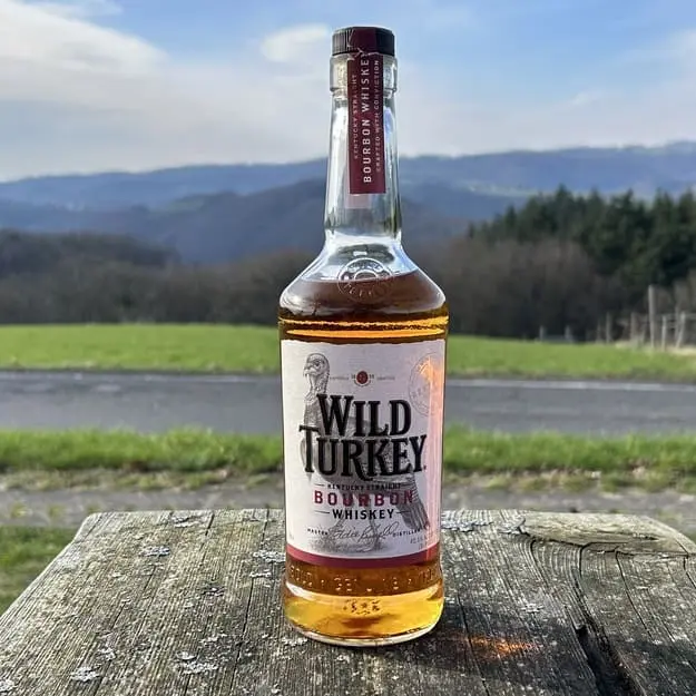 Mehr über den Artikel erfahren Wild Turkey 81: Der kleine Bruder vom 101