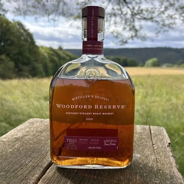 Mehr über den Artikel erfahren Woodford Reserve Straight Wheat Whiskey: ein spannender Weizenwhiskey aus Kentucky
