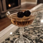 Boothby Cocktail: Der Manhattan mit einem spritzigen Twist