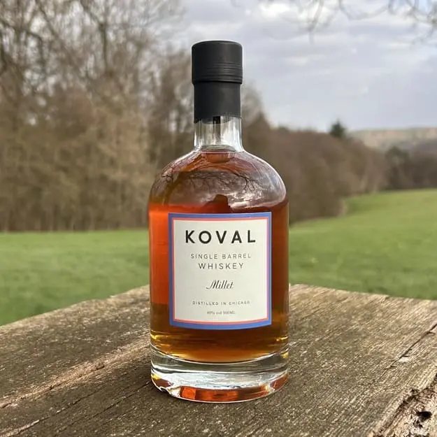 Mehr über den Artikel erfahren Ein Whiskey aus Hirse: Koval Millet Single Barrel