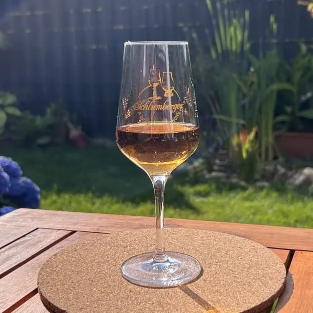 Mehr über den Artikel erfahren Elegantes Tastingglas: Stölzle Lausitz Destillat / Rumglas