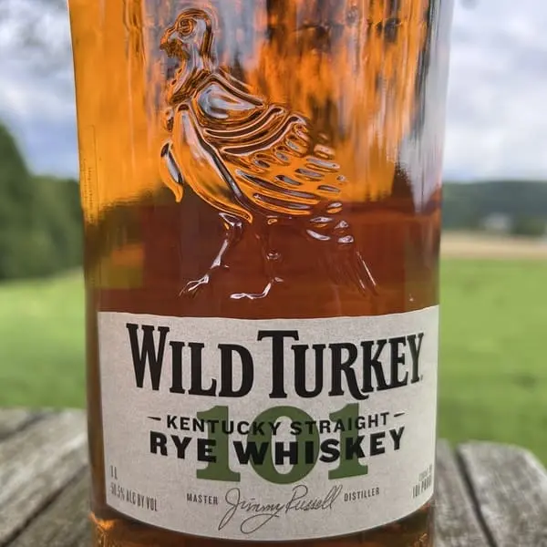Wild Turkey 101 Rye kräftiger Roggenwhiskey für wenig Geld (4)
