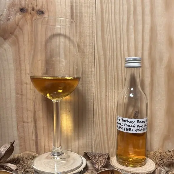Wild Turkey Rare Breed Rye Fassstarker Rye Whiskey ohne Kühlfiltrierung (1)
