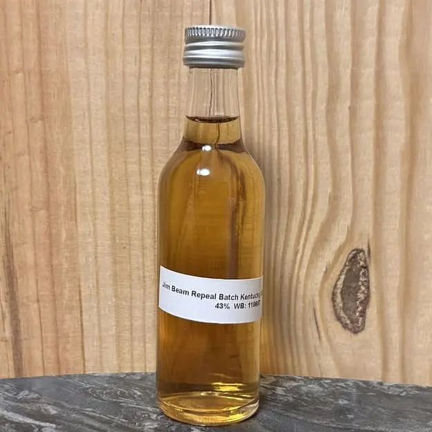 Mehr über den Artikel erfahren Jim Beam Repeal Batch: Limitierter Bourbon im Test