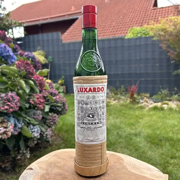 Mehr über den Artikel erfahren Luxardo Maraschino Likör: Kirschlikör für Cocktails
