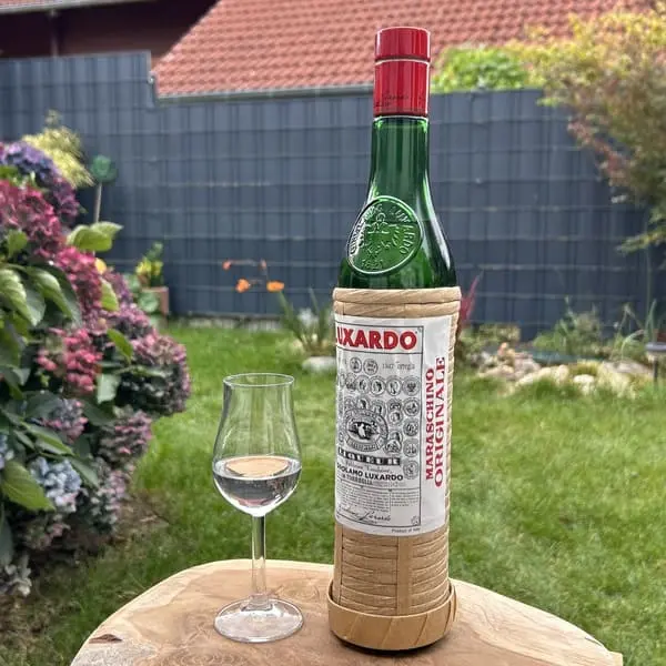 Luxardo Maraschino Likör Italienischer Kirschlikör für Cocktails (4)