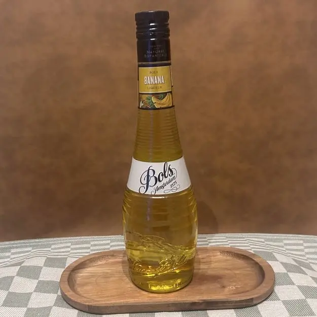 Mehr über den Artikel erfahren Bols Banana Liqueur im Test: Bananenlikör für Cocktails