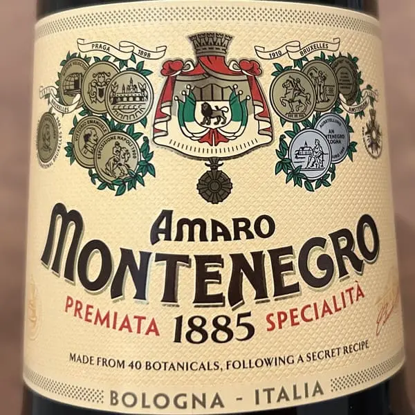 Amaro Montenegro Klassiker unter den Amari (2)