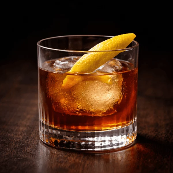 Going Out West Cocktail Nightcap mit Rye und Mezcal